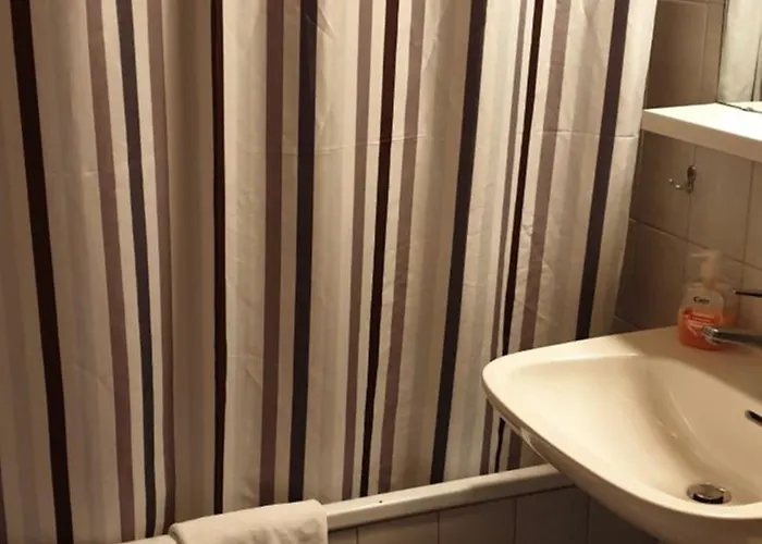 Baeren-krattigen * Krattigen