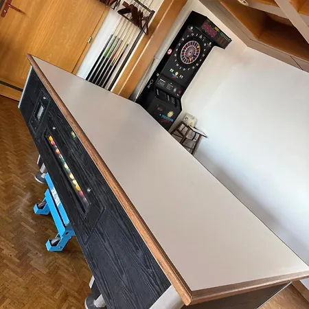 Baeren-krattigen Szálloda